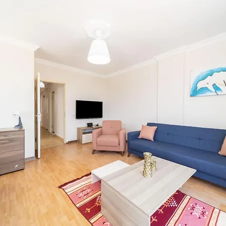 Διαμέρισμα Pleasant Business-Friendly Flat Walking Distance To Beach With Balcony In Konyaalti Antalya