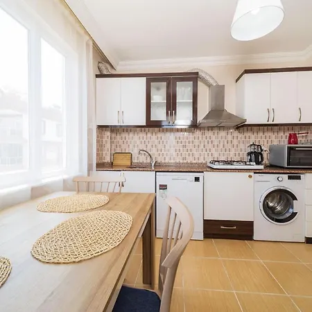 Διαμέρισμα Pleasant Business-Friendly Flat Walking Distance To Beach With Balcony In Konyaalti Antalya