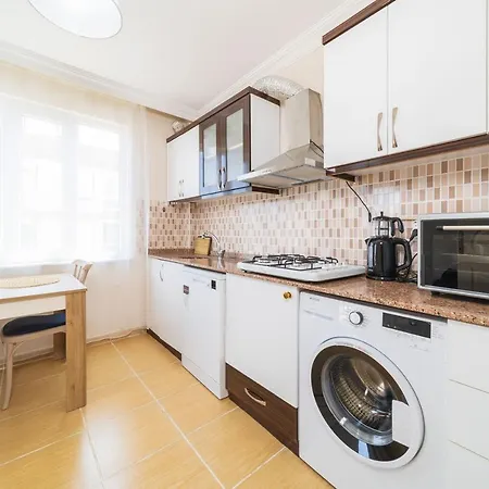 Pleasant Business-Friendly Flat Walking Distance To Beach With Balcony In Konyaalti Antalya * Αττάλεια