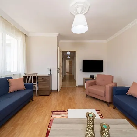 Pleasant Business-Friendly Flat Walking Distance To Beach With Balcony In Konyaalti Antalya * Αττάλεια